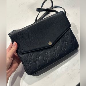 RARE louis vuitton crossbody black twinset nior